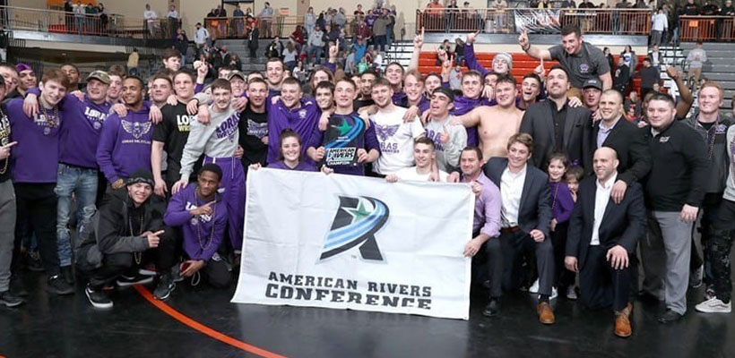 Loras College Wrestling Camps 1